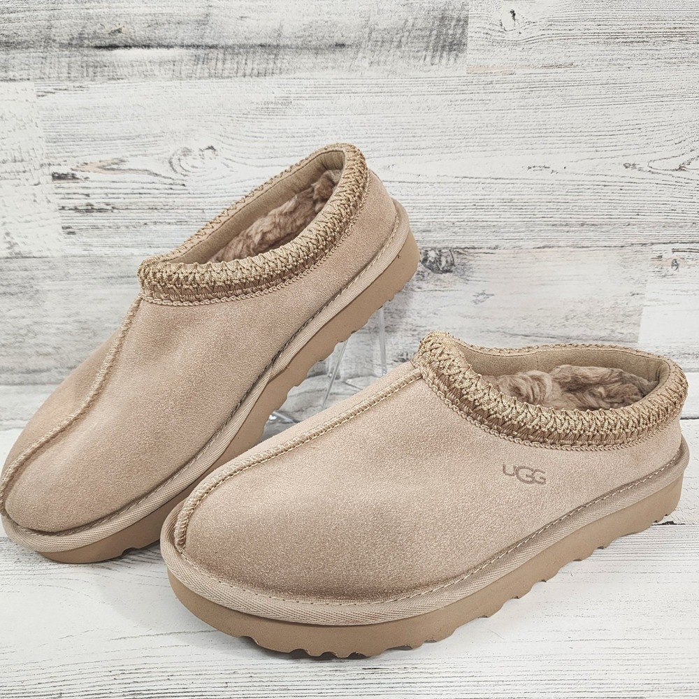 UGG Tasman Slippers Women Size 6 Sand Suede Shearling Lined Slip On Clogs NWOB